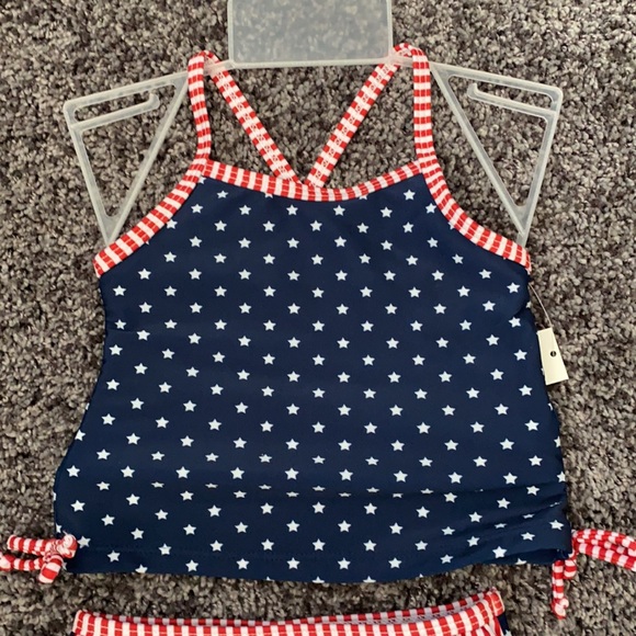 🚨SALE🚨Cute 2 Piece Stars and Stripes 🇺🇸 - Picture 3 of 3